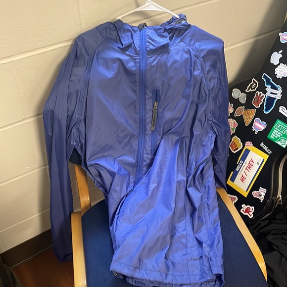 Purple windbreaker - Picture 2 of 2